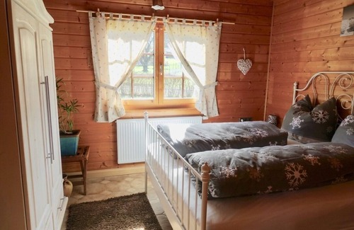 Nonnweiler Cabin | Cozy, detached wooden house in a quiet location on the Peterberg.