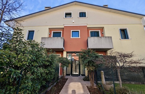 Caldiero Apartment | Cozy Family Retreat/5 pl/1h drive from Venice