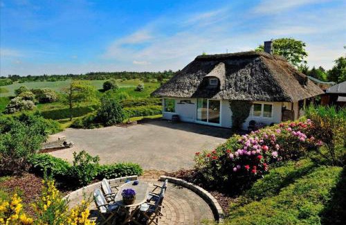 Ertebølle House | Cozy Farmhouse With Fantastic Surroundings