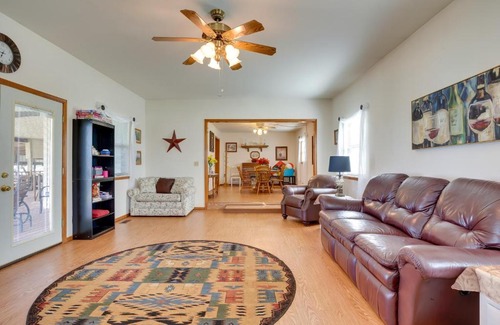 Fort Cobb House | Cozy Fort Cobb Home Rental Near Lake Access!