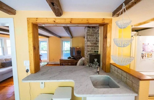 Town of East Fishkill House | Cozy, Historical Cottage on The Appalachian Trail