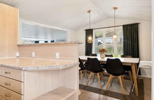 Stillinge Strand House | Cozy Holiday Home At Stillinge Strand