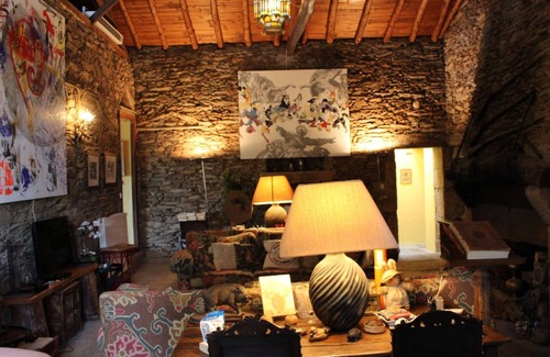 Idanha-a-Nova Villa | Cozy Holiday Home in Castelo Branco in a delightful area.