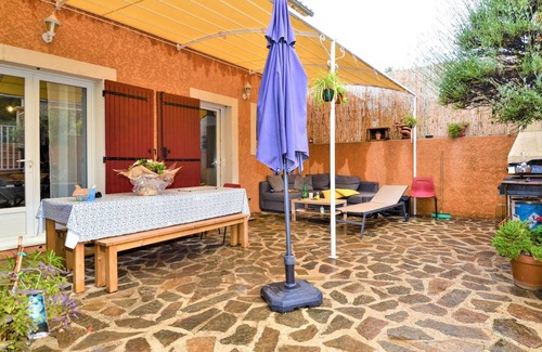 Saint-Quentin-la-Poterie House | Cozy home in St-Quentin-la-Poterie
