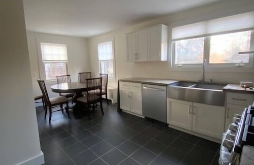 Hamilton House | Cozy Home Heart of the Village Near Golf & Colgate
