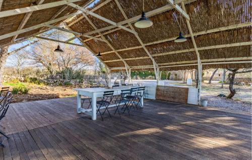Rouet House | Cozy Home In Le Rouet With Wifi