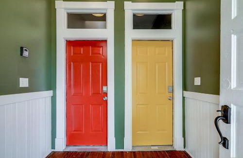 Dixon Park Apartment | Cozy Home in Downtown close to Forsythe park