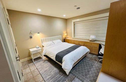 Dunbar House | Cozy Home in Dunbar
