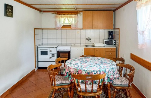 Lokve House | Cozy home in Homer-Lokve with WiFi