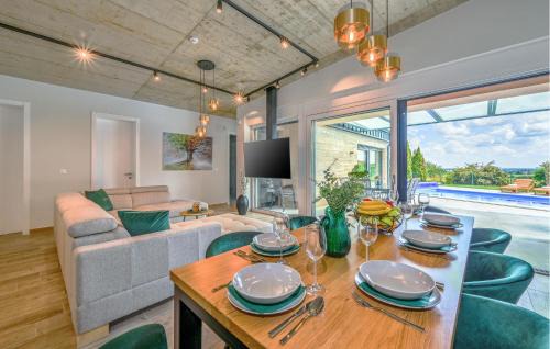 Koprivnica House | Cozy Home In Koprivnica With Wifi