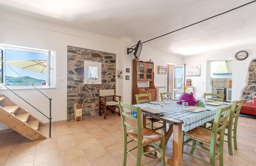 Calice al Cornoviglio House | Cozy home in La Spezia (SP) with WiFi