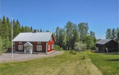 Filipstad Municipality House | Cozy Home In Lesjöfors With Kitchen