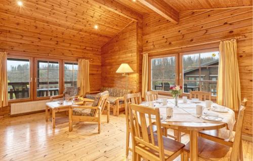 Fehrenbach House | Cozy Home In Masserberg With Wifi