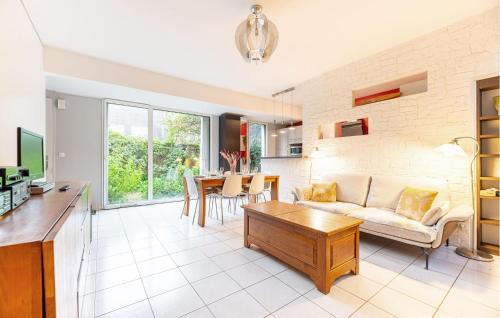 Quartier Doulon-Bottiere House | Cozy Home In Nantes With Wifi