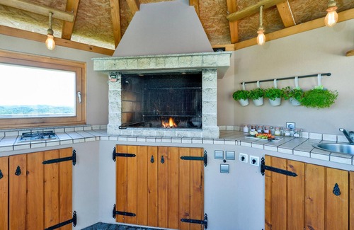 Novi Marof House | Cozy home in Novi Marof with sauna