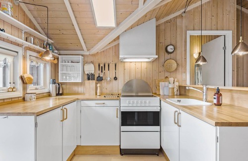 Rodvig Stevns House | Cozy home in Rødvig Stevns with WiFi