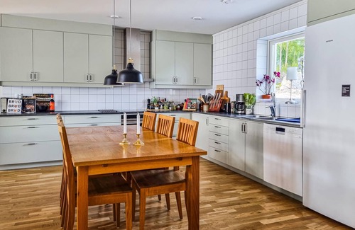 Smedjebacken Municipality House | Cozy home in Smedjebacken with WiFi