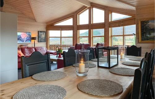 Sykkylven House | Cozy Home In Straumgjerde With Sauna
