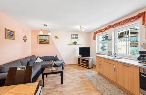 Strohn House | Cozy home in Strohn with kitchen