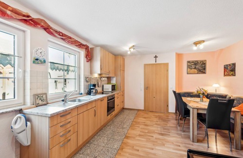 Strohn House | Cozy home in Strohn with kitchen