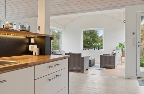 Remmer Strand House | Cozy home in Struer with WiFi