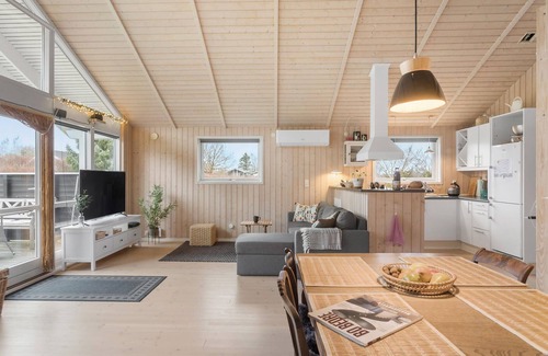 Skaverup House | Cozy home in Vordingborg with WiFi