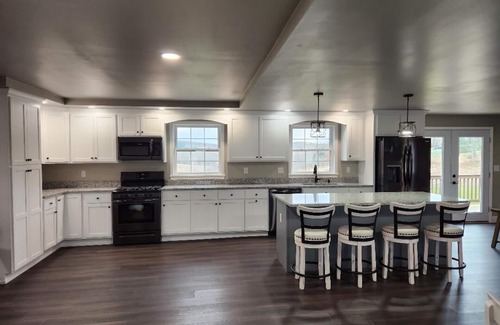 Sabinsville House | Cozy home located on 10 acres with a pond for fishing and kayaking.