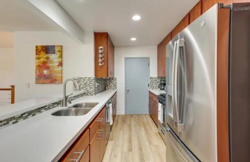 Solana Beach House | Cozy Home near Beach and Racetrack