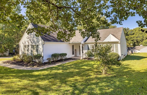 Senoia House | Cozy Home - Walkable to Downtown Senoia