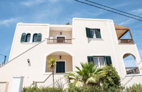 Souvala House | Cozy Home with Panoramic View