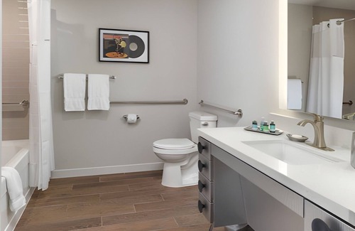 Civic District Hotel | Cozy hotel in charming Austin with fitness room