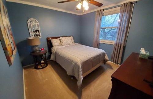 Lindenwald House | Cozy House on Cabernet