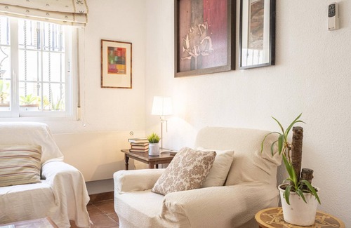 Zaidin Villa | Cozy house with courtyard in the heart of Granada