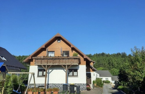Seiferts House | Cozy house with oven and fenced terrace (dogs are welcome)