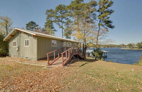 Semora House | Cozy Lakefront Cabin in Semora with Large Dock!