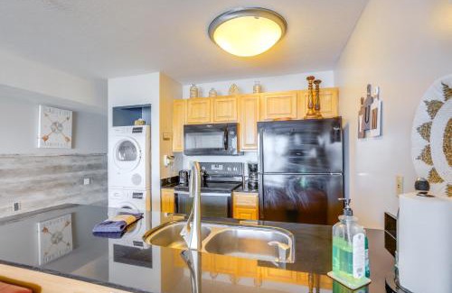 Put-in-Bay Apartment | Cozy Lakefront Middle Bass Retreat with Balcony