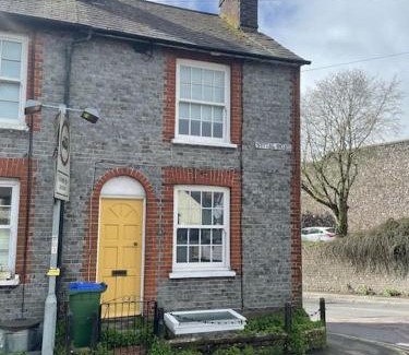 Lewes House | Cozy Lewes Town House