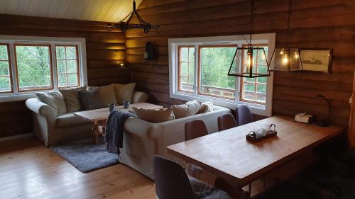 Kamben House | Cozy log cabin at beautiful Nystølsfjellet