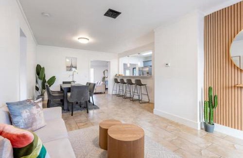 Coral Terrace House | Cozy Miami Home Pet-friendly & with Free Parking