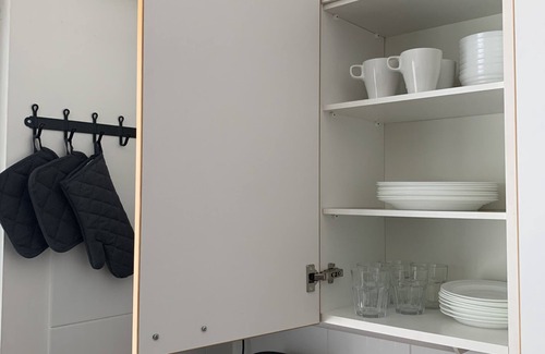 Alppiharju Apartment | Cozy & Modern Studio Apartment in Kallio District