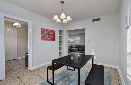 Anniston Apartment | Cozy modest apartment sleeps 6