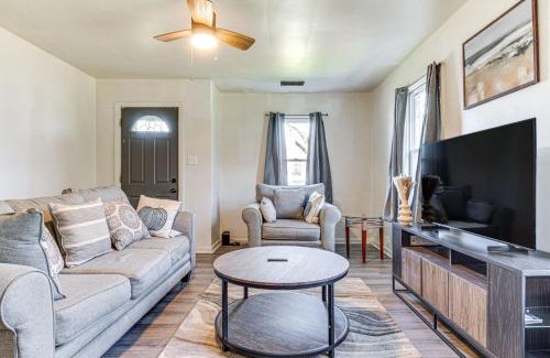 Muncie House | Cozy Muncie Home Near Downtown
