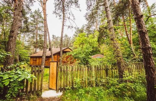 gmina Maciejowice Ski Chalet | Cozy Nature Retreat with Patio Fireplace Garden