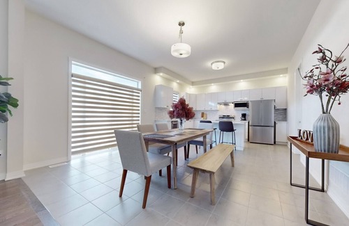 Severn House | Cozy Newly Built Orillia Lakeside 5 Bedroom House! 3 minutes walk to the lake!