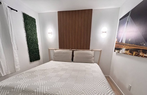 Riverview Cabin | Cozy, nordic guest house located in the heart of Riverview with swimspa.