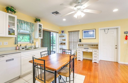Palm City House | Cozy Palm City Home on 5-Acre Working Farm