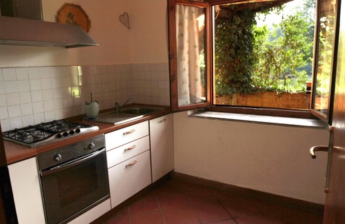 Capranica House | Cozy, Panoramic, Quiet Cottage in Capranica, 1h10 to Rome San Pietro by train