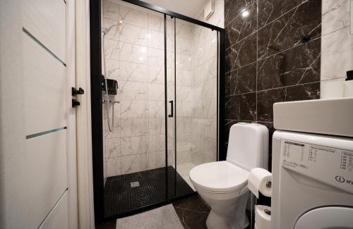Agenskalns Apartment | Cozy Park-View Studio Apartment with Free Parking