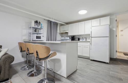 Southeast Yonkers House | Cozy peaceful Yonkers, NY hideaway just 20 minutes from NYC!