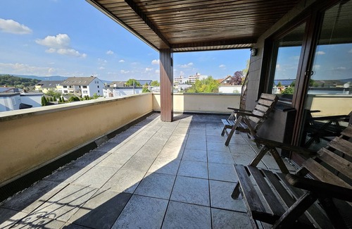 Fuldabruck Apartment | Cozy penthouse apartment